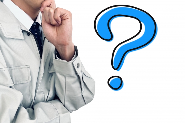 何かを考えてる業者