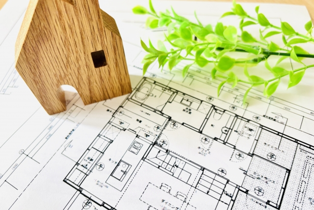 家のリノベーションを考えているイメージ