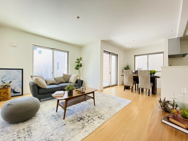 おしゃれなリビングルーム