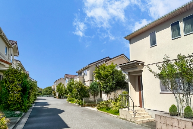 閑静な住宅街の画像